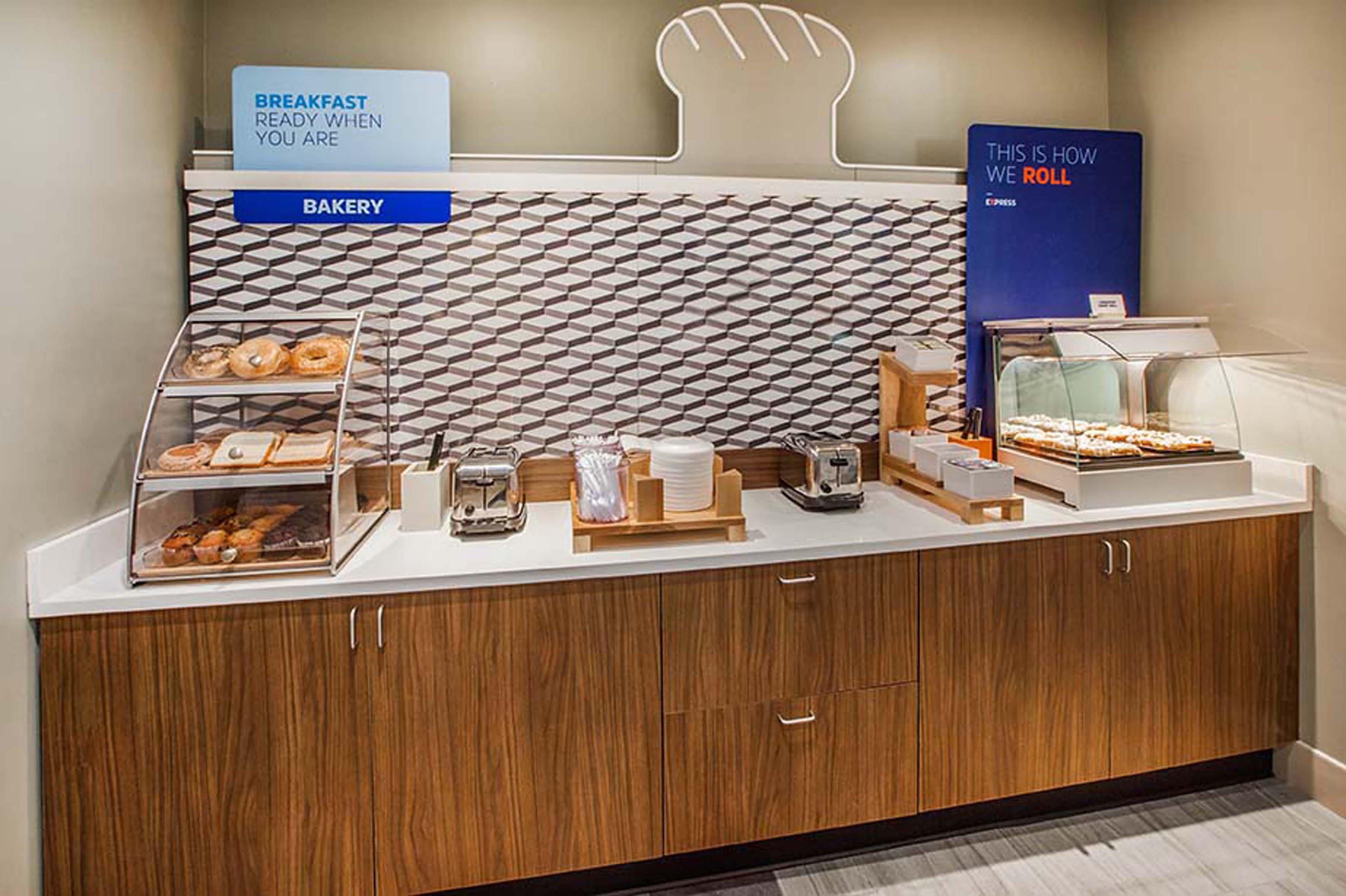 Holiday Inn Express & Suites Fort Worth - Fossil Creek By Ihg מראה חיצוני תמונה